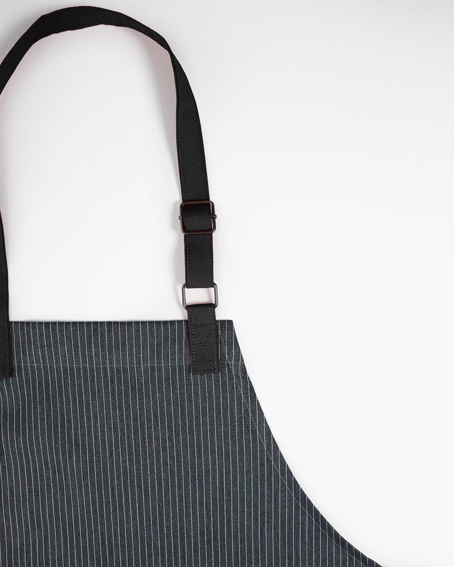 Barcelona Bib Apron - Black - WUE 